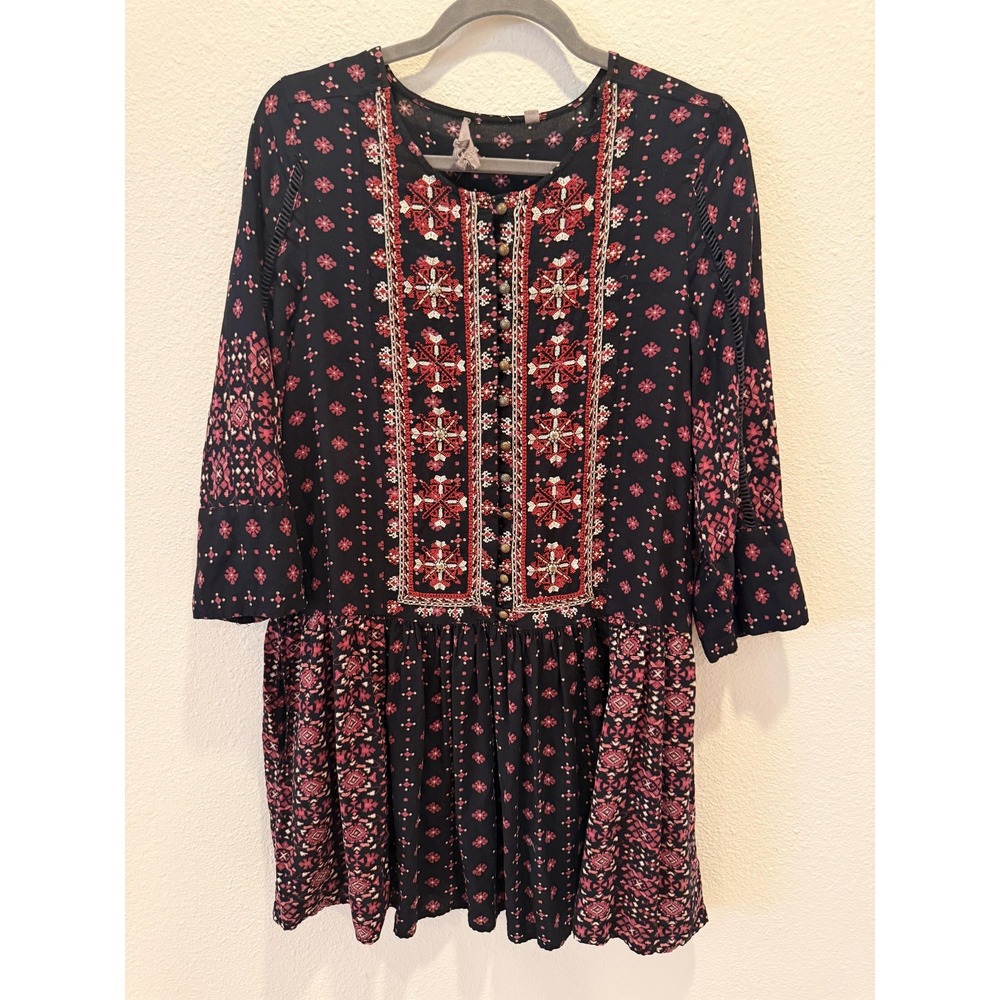 VanessaVirginia Anthropologie Dress Womens Medium Black Embroidered Boho Swing